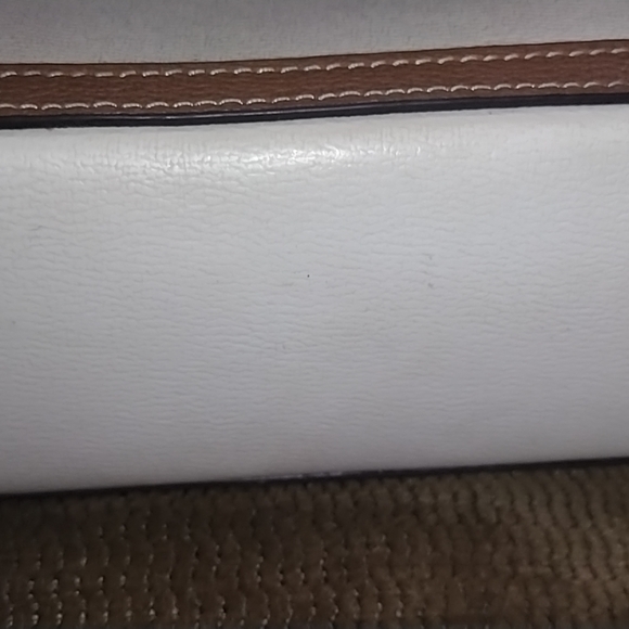 Kate Spade Cream and Brown Crossbody Bag - Picture 3 of 17